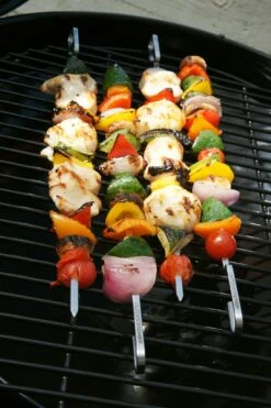 Outdoorchef Grillspieße, 4 Stück -Broil King Geschaft 18 212 08 GRILLSPIESSE 4 STK 02