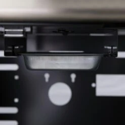 Broil King Baron S 490 IR Inkl. Abdeckhaube & Gussplatte -Broil King Geschaft 875982 BARON S490IR DRIP TRAY 02