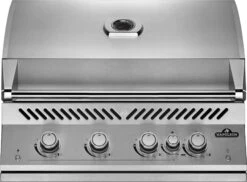 NAPOLEON 700-Series 32", Edelstahl, Einbau, Inkl. Drehspieß -Broil King Geschaft BIG32RB Grillhead Str Closed KnobsOff 1
