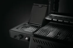 NAPOLEON Phantom Freestyle 425, Mit Edelstahl Rosten Und Tür, Mattschwarz -Broil King Geschaft Phantom Freestyle F425DSIBPK PHM Detail Side Burner