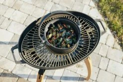 IGNIUM Taran Feuertopf -Broil King Geschaft TARAN Gusseisen Topf fuer Grill Ignium