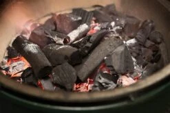 WILDFIRE Aroma Holzkohle Vom Apfelbaum 9 Kg/ Karton -Broil King Geschaft bge wildfire charcoal appeltree 08 1