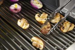 Broil King Baron Präzisions Grillzange -Broil King Geschaft broil 64037 PR ZISIONS GRILLZANGE BARON LANG LIFESTYLE 02