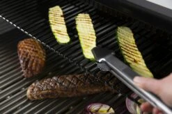 Broil King Baron Präzisionsgrillzange -Broil King Geschaft broil king 64036 0060162640360 PRAEZISIONS GRILLZANGE BARON KURZ LIFESTYLE 06