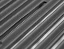 Broil King Regal 490 Inkl. Abdeckhaube, Gussplatte & Wokeinsatz -Broil King Geschaft broilking REGAL 490 SCHWARZ FEATURE 02