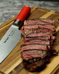 F. DICK Kochmesser Red Spirit 21 Cm -Broil King Geschaft dick red spirit chef s knife 8174721 mood 5