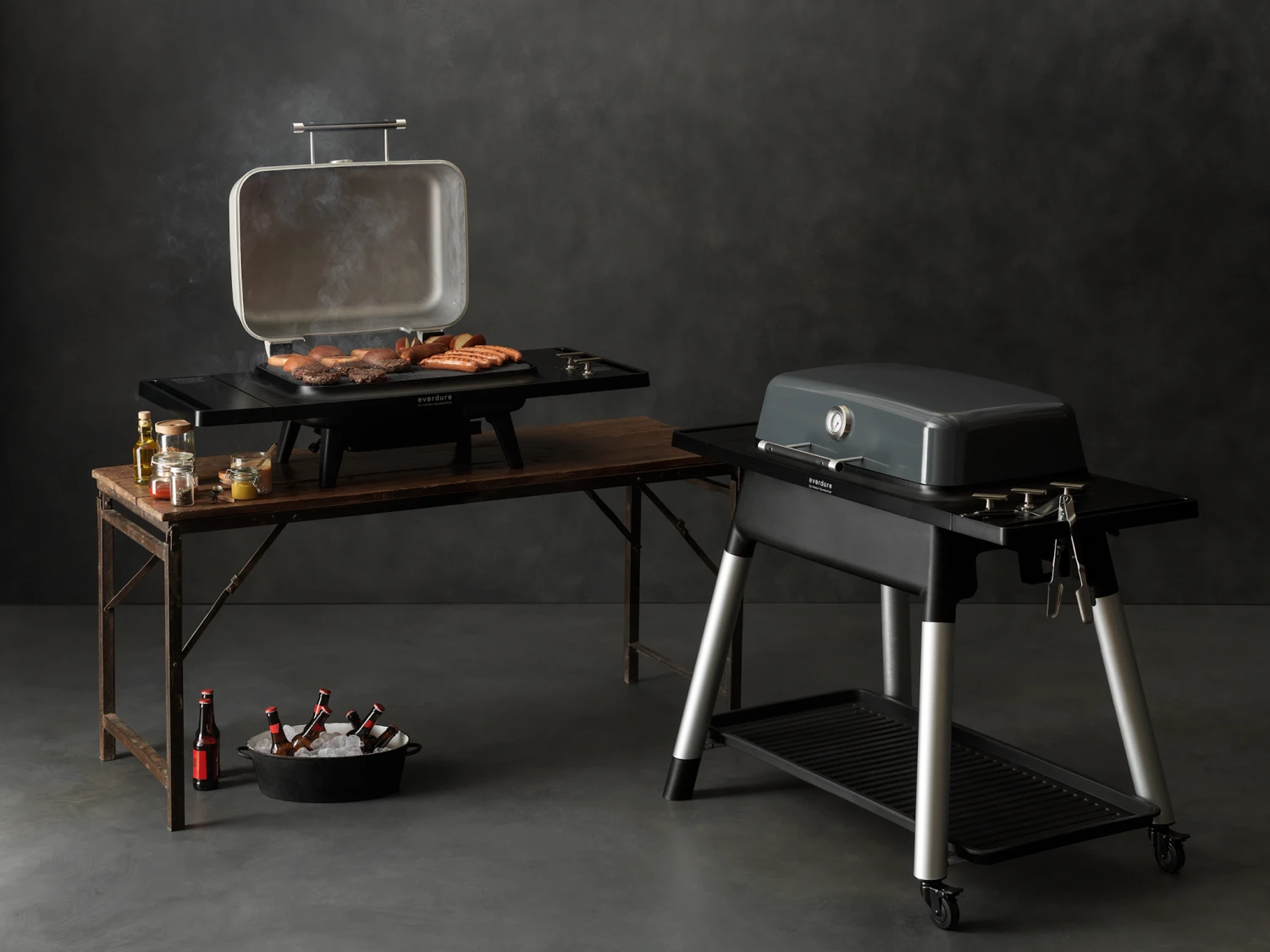 Everdure FORCE Gasgrill Graphite Mit Zwei Brennern 2 Everdure FORCE Gasgrill Graphite Mit Zwei Brennern – Bild 2