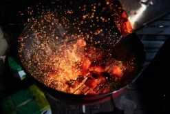 McBrikett KOKOKO EGGS 10kg -Broil King Geschaft mcbrikett kokoko eggs mood 01