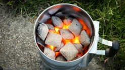 McBrikett KOKOKO EGGS 10kg -Broil King Geschaft mcbrikett kokoko eggs mood 03