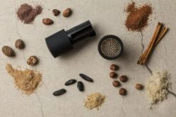 Microplane Muskatmühle 2 In 1 -Broil King Geschaft micr Produktbild 71