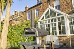 Ooni Karu 12G Multi-Brennstoff Outdoor Pizzaofen -Broil King Geschaft ooni Karu 12G Set Up House View