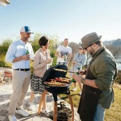 IGNIUM Taran Holzkohlegrill Gourmet Plus 21 IGNIUM Taran Holzkohlegrill Gourmet Plus -Broil King Geschaft tara 413512 gourmet plus5